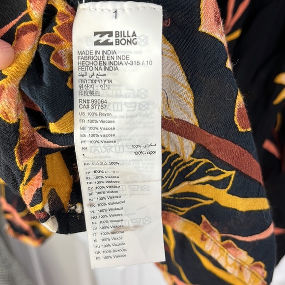 Billabong Ella Bella Peasant Silhouette Blouse - Picture 9 of 9